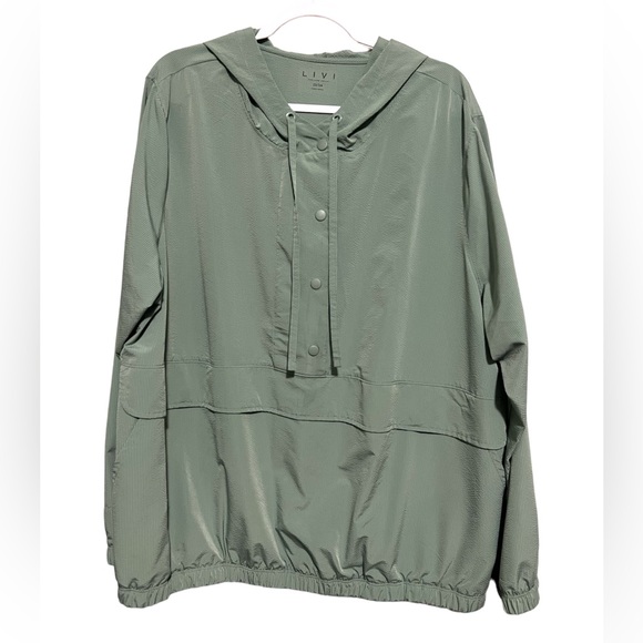 Livi Active Snap-Front Textured Woven Windbreaker Pullover - Picture 4 of 6